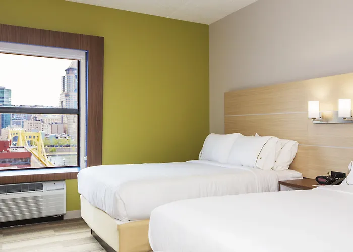 Hotel Express & North Shore By Ihg 4*