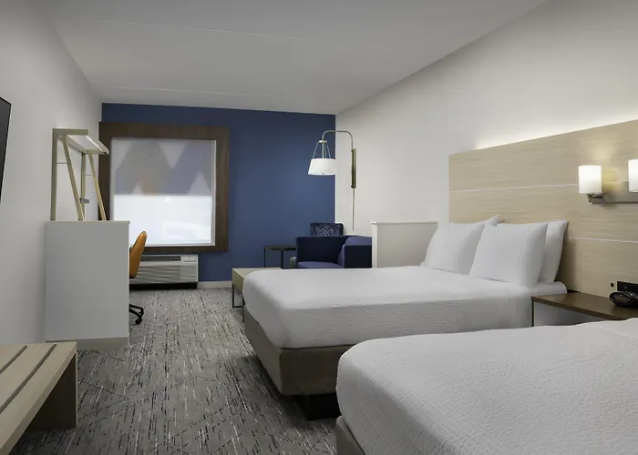 Hotel Express & North Shore By Ihg 4*