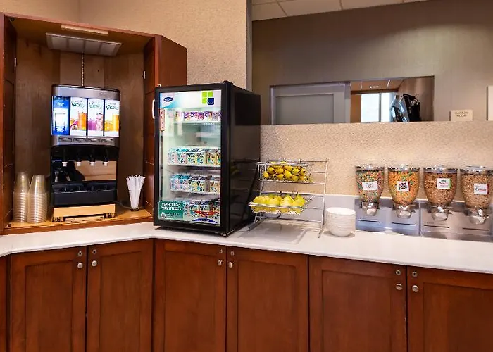 Hotel Express & North Shore By Ihg 4*